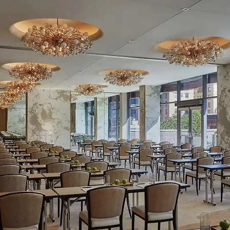 Viceroy Chicago